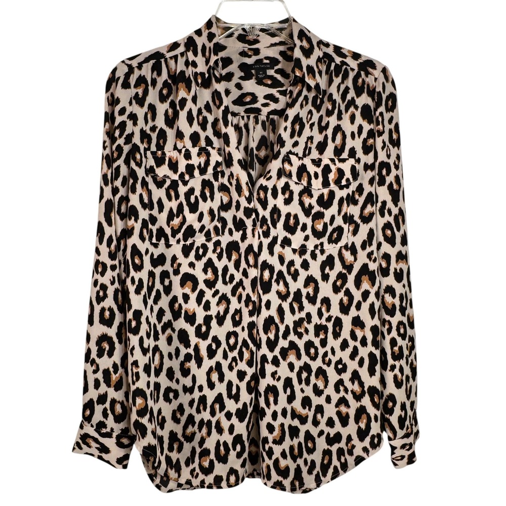 Ann Taylor Leopard Print Button Front Blouse Womens XS Long Sleeve Statement Top